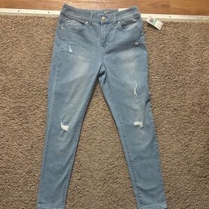 Seven Est:1964 NWT Tummyless Woman’s 8 Ultra High Rise Skinny Jeans